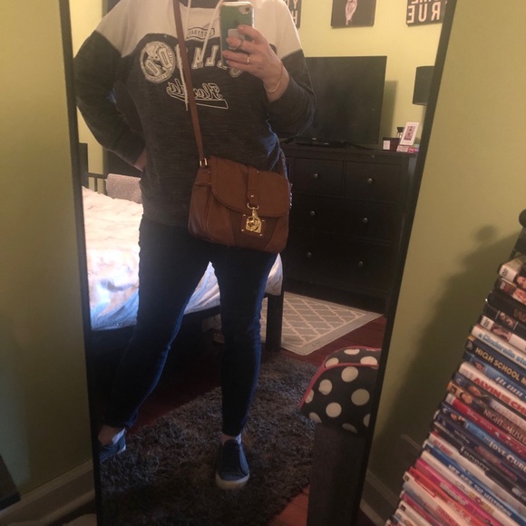 Charming Charlie’s purse - Picture 5 of 7